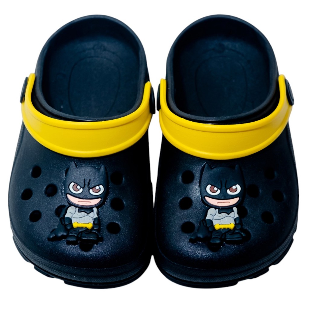 Babuche Infantil Menino Herói Personagem Batman Preto Criança Leve Confortável