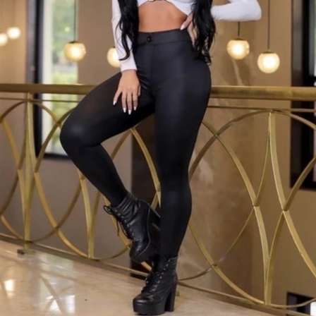 Calça Couro Fake Disco Em Cirre Bolsos Cintura Alta Feminina PROMOÇÃO