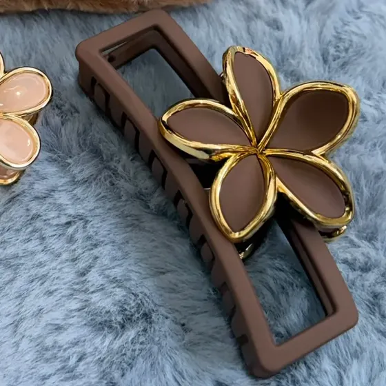 3 Presilha Piranha De Cabelo Prendedor Médio Luxo Moda