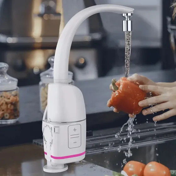 Torneira Elétrica de cozinha Zagonel Prima Touch 1/4 Volta - Parede Acabamento Polido Cor Branco Frequência 5500w